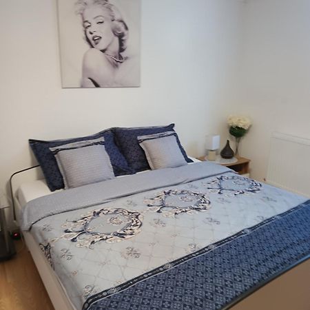 Apartmán Petra Ðakovo Exteriér fotografie
