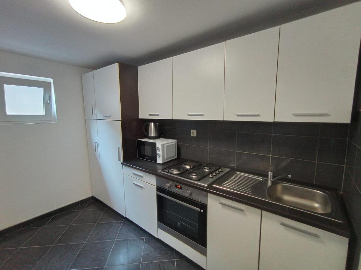Apartmán Petra Ðakovo Exteriér fotografie