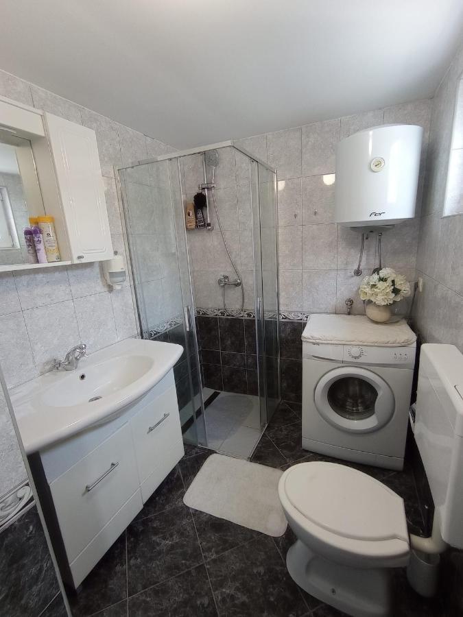 Apartmán Petra Ðakovo Exteriér fotografie