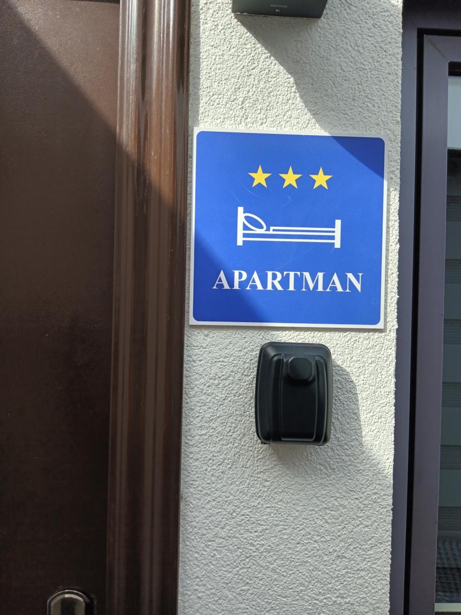 Apartmán Petra Ðakovo Exteriér fotografie